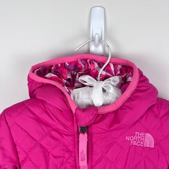 The North Face Infant Reversible Perrito Jacket 6-12 Months - Picture 4 of 12
